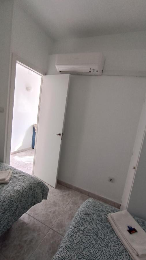 Apartamento Blancomar ตอร์เรโมลิโนส ภายนอก รูปภาพ
